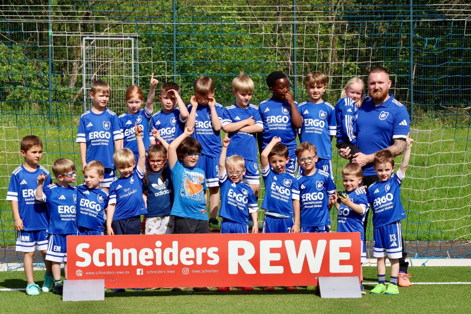https://www.svnetphen1912.de/wp-content/uploads/2026/08/1f9143eb-81ec-4294-a0b5-7806d1d94e97.jpg